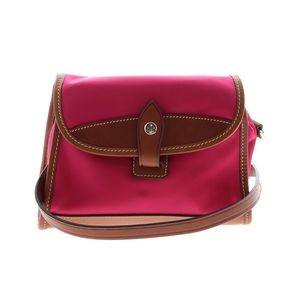 🎈NWT Dooney & Bourke Wayferer Flap handbag